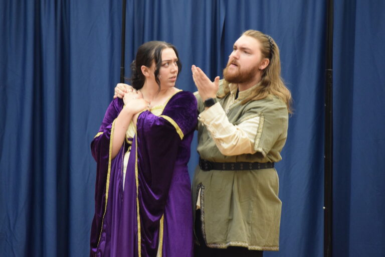 <em>Shakespeare Alive!</em>